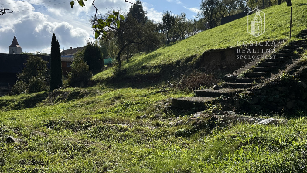 Pozemok na predaj – Kysak, 2 840 m², tichá lokalita