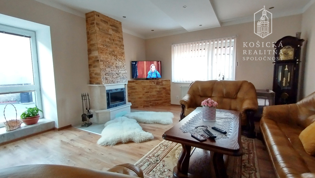 6 izbový rodinný dom Gorkého ul. , Trebišov