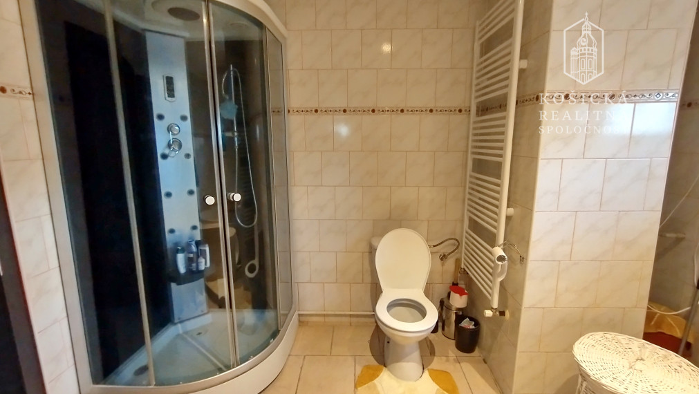 6 izbový rodinný dom Gorkého ul. , Trebišov