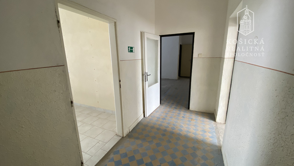 Administratívna budova Moldava nad Bodvou, Košice - okolie