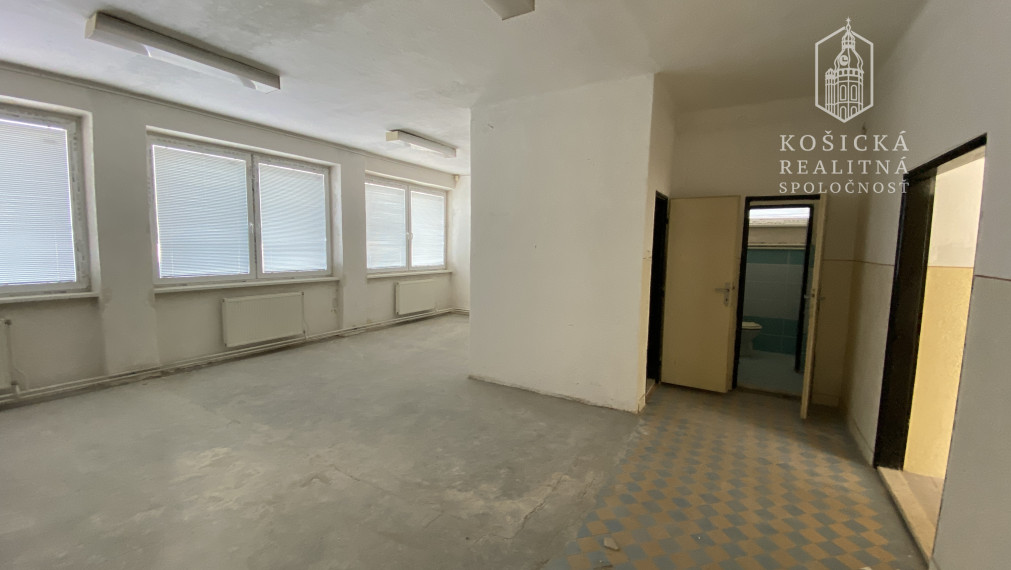 Administratívna budova Moldava nad Bodvou, Košice - okolie