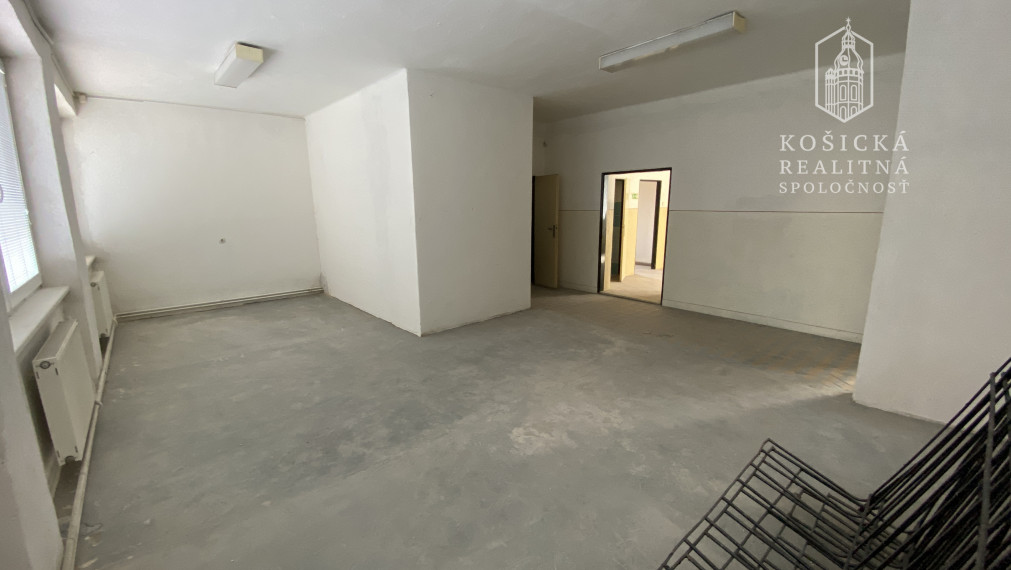 Administratívna budova Moldava nad Bodvou, Košice - okolie