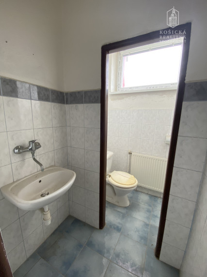 Administratívna budova Moldava nad Bodvou, Košice - okolie