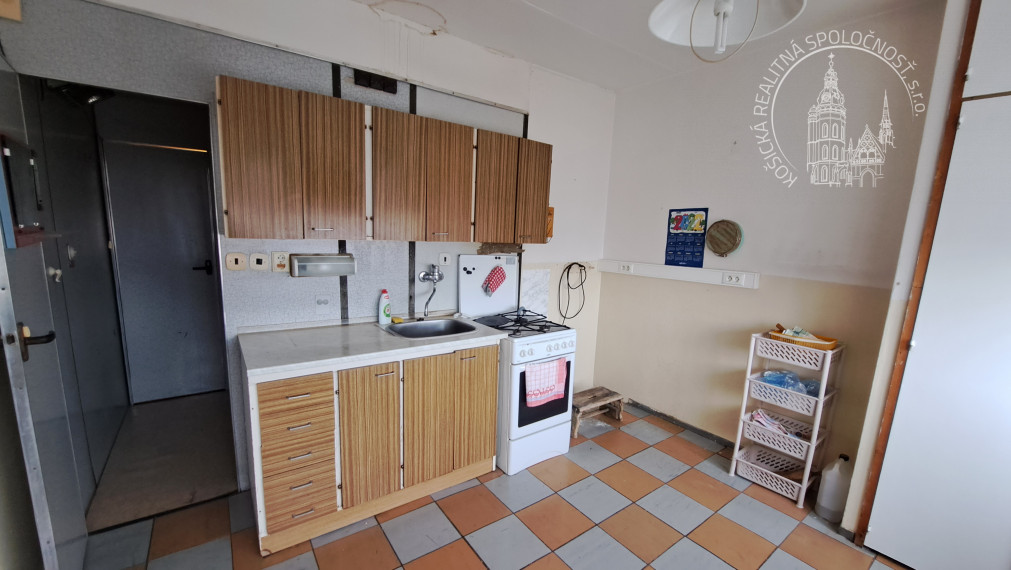 REZERVOVANÉ 3 izbový byt Miškovecká, Košice - Juh