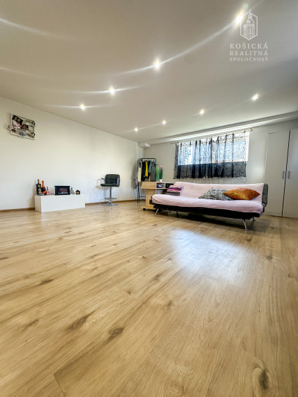 Na predaj Priestranný rodinný dom - Moldava nad Bodvou