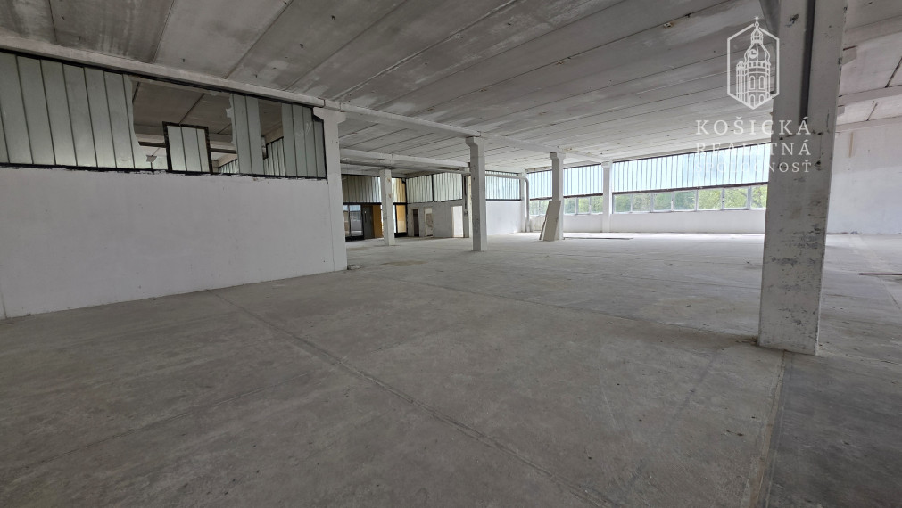 Budova vhodná na Bytový dom - Hollóháza