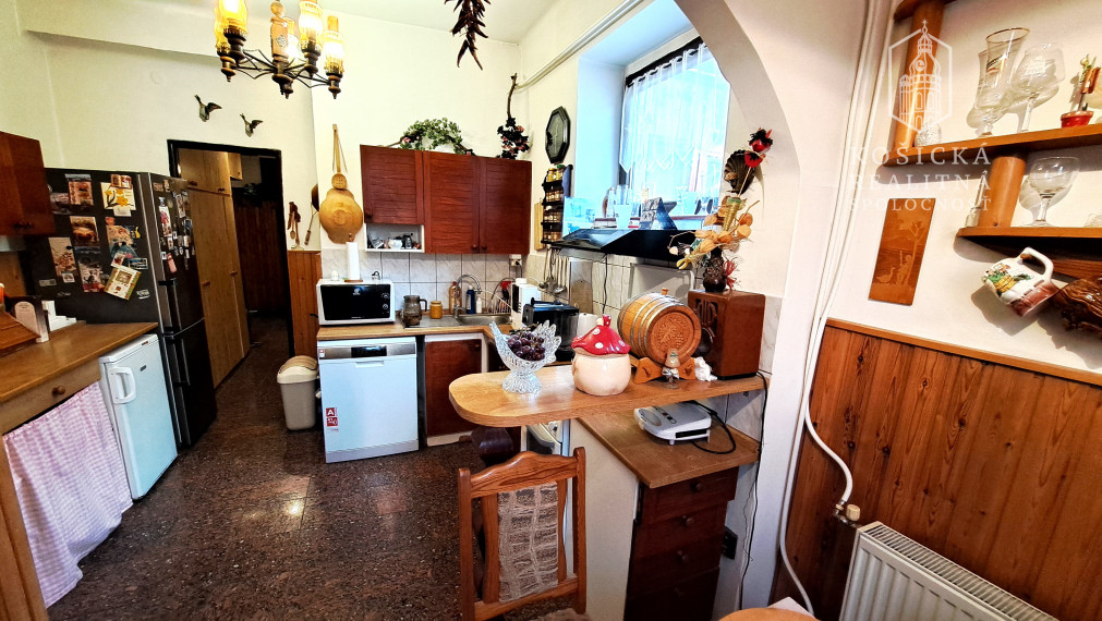 MEZONET V CENTRE KOŠÍC