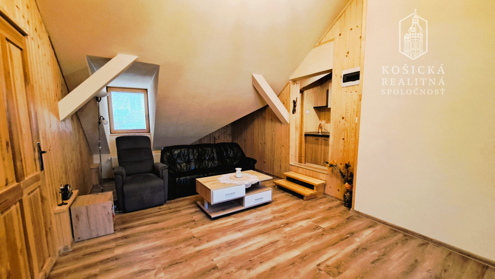 MEZONET V CENTRE KOŠÍC