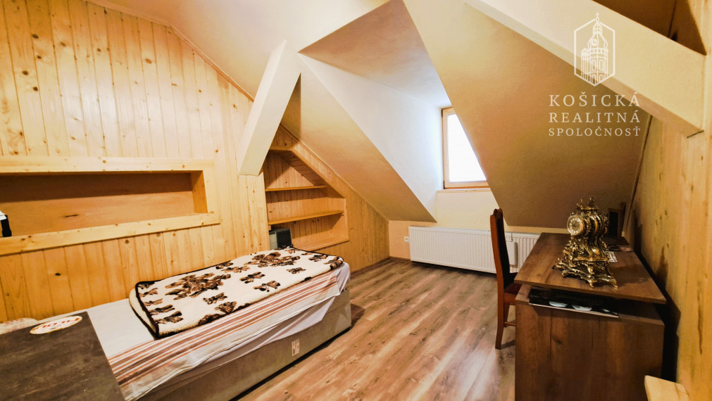 MEZONET V CENTRE KOŠÍC