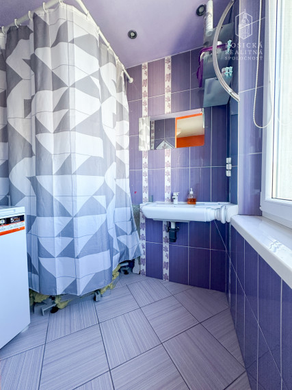 Predaj - 2-izbový byt, Ladožská ulica