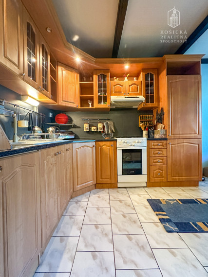 3-izbový byt pražského typu na predaj – Važecká ulica, sídlisko Nad jazerom