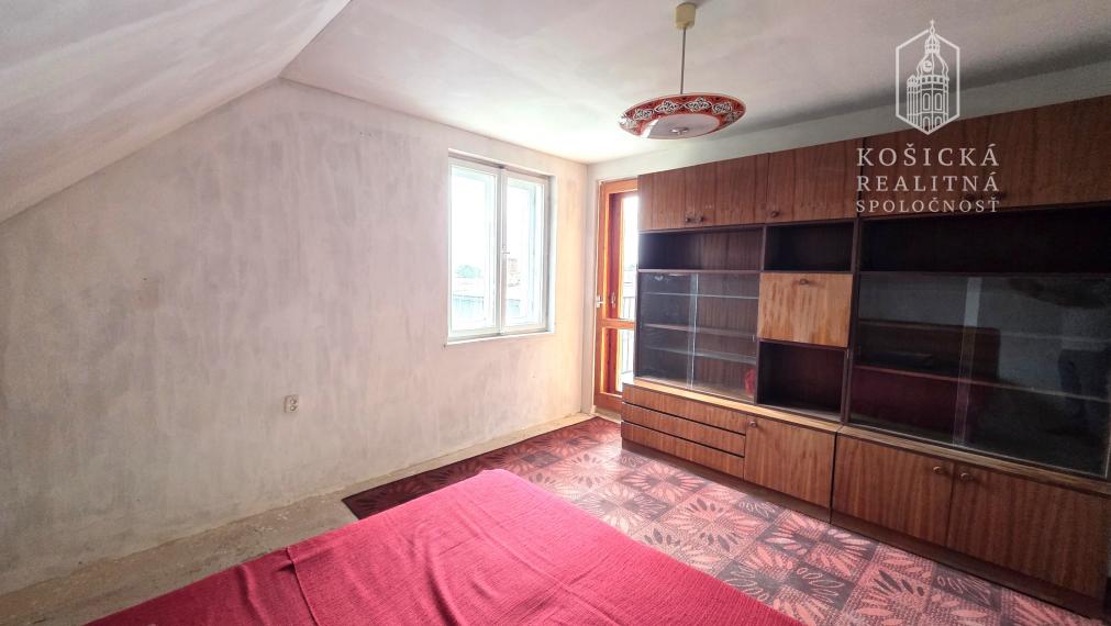 Na Predaj - Rodinný tehlový dom - Lemešany