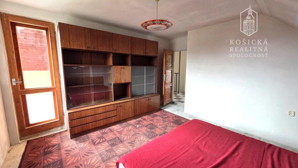 Na Predaj - Rodinný tehlový dom - Lemešany