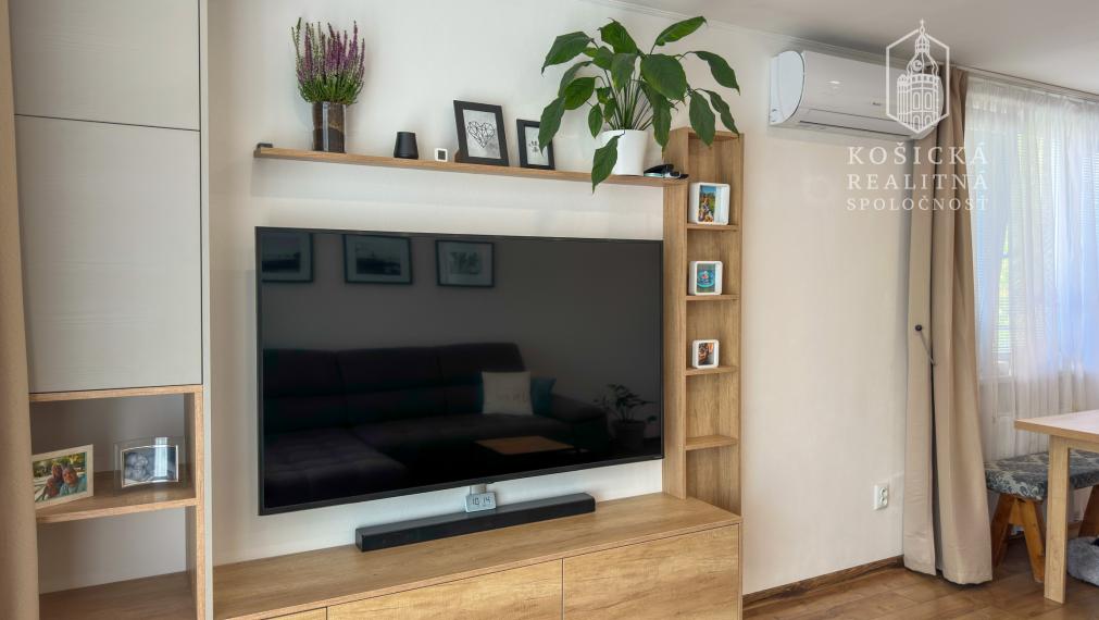 REZERVOVANÉ - 2-izbový byt s dvoma balkónmi – Košice, Dargovských hrdinov (ul. Na hore)