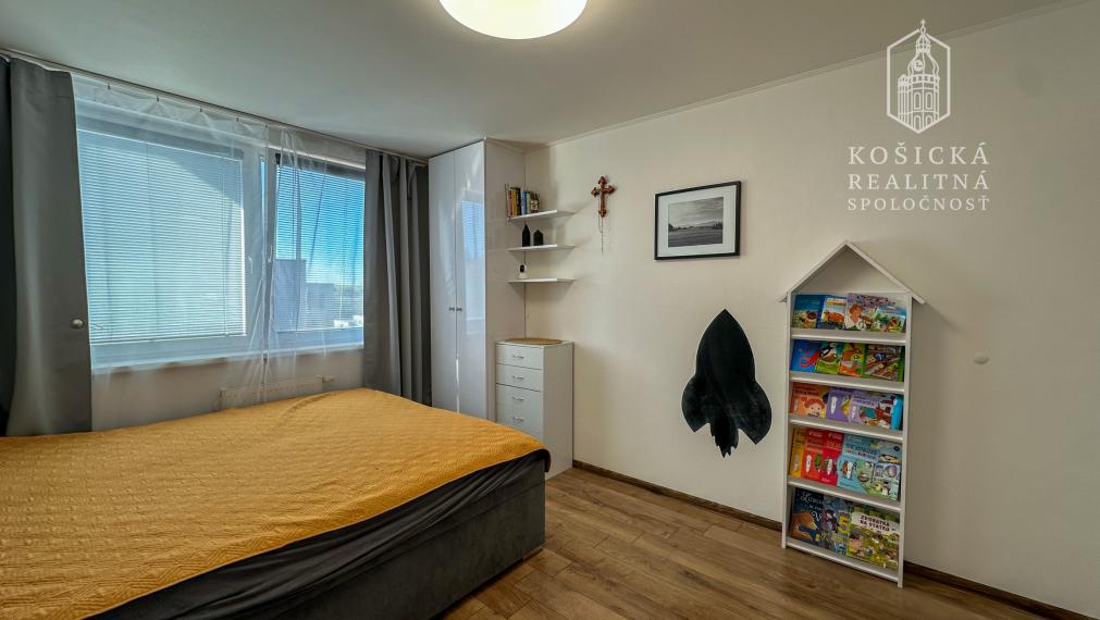 REZERVOVANÉ - 2-izbový byt s dvoma balkónmi – Košice, Dargovských hrdinov (ul. Na hore)