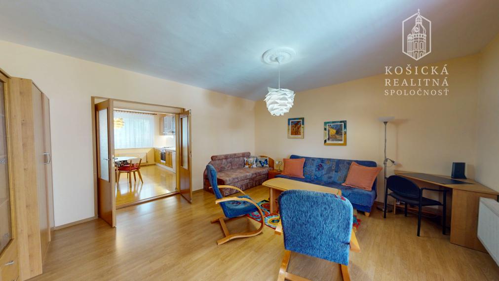 Priestranný 3-izbový byt na predaj – Košice Juh, Rastislavova ulica