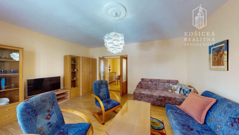 Priestranný 3-izbový byt na predaj – Košice Juh, Rastislavova ulica