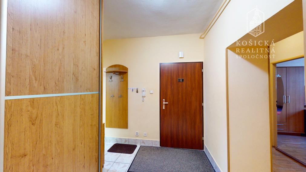 Priestranný 3-izbový byt na predaj – Košice Juh, Rastislavova ulica