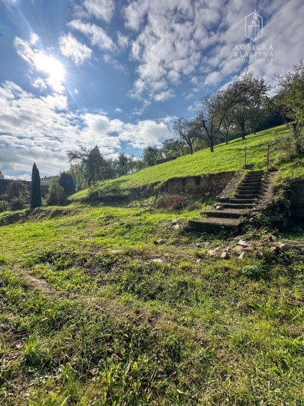 Pozemok na predaj – Kysak, 2 840 m², tichá lokalita