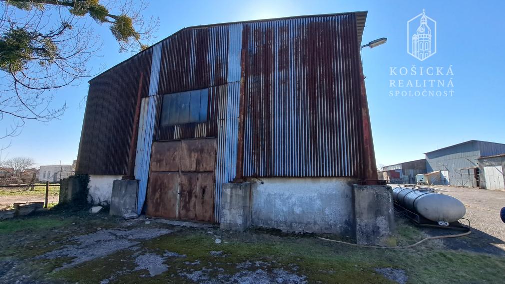 Výrobno skladový areál Slovenské Nové Mesto