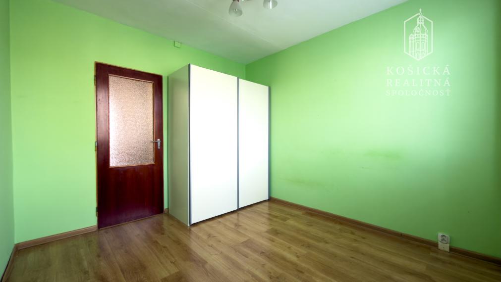 REZERVOVANÉ - 3-izbový byt  – Ždiarska ulica, sídlisko Nad Jazerom (Košice)