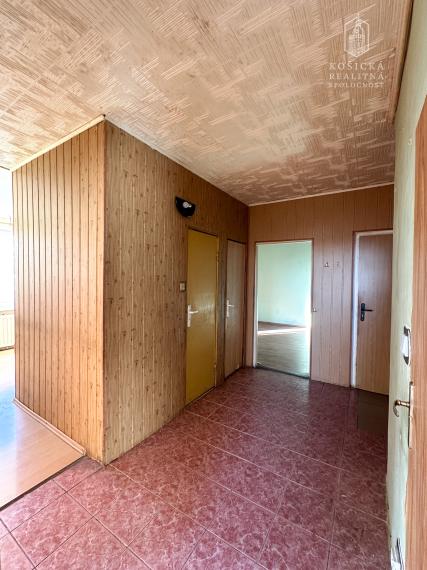 3-izbový byt na predaj – Užhorodská ulica, Košice – Juh, časť Železníky