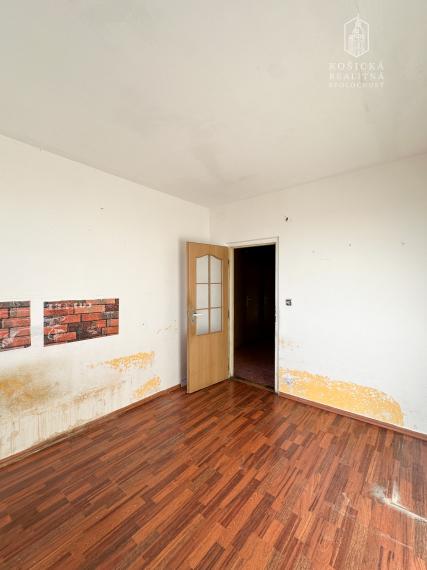 3-izbový byt na predaj – Užhorodská ulica, Košice – Juh, časť Železníky