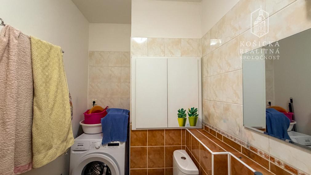 1,5-izbový byt s veľkou loggiou – Košice, Dargovských hrdinov, Adlerova ulica