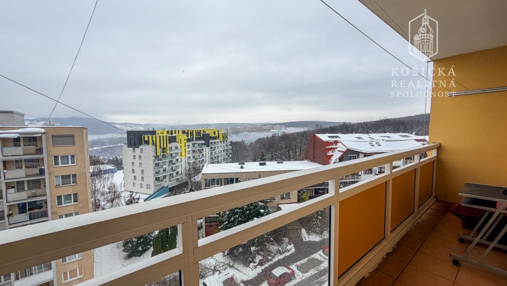 1,5-izbový byt s veľkou loggiou – Košice, Dargovských hrdinov, Adlerova ulica