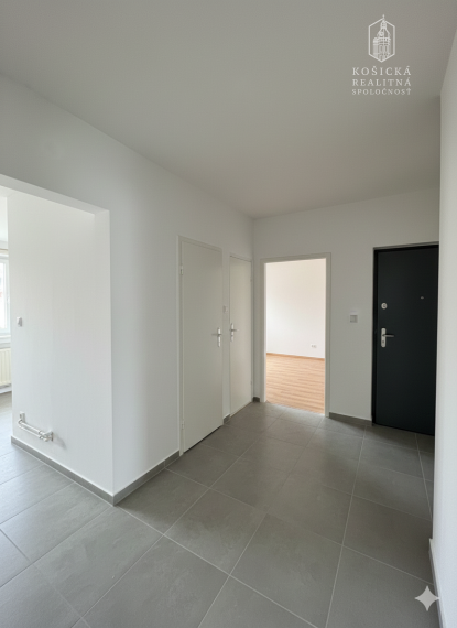 3-izbový byt na predaj – Užhorodská ulica, Košice – Juh, časť Železníky