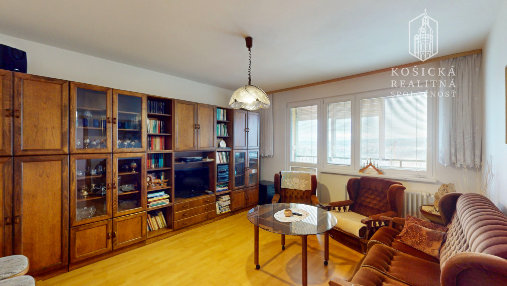 Na Predaj: Priestranný 4-izbový Byt s 2 Loggiami, Budapeštianska, Ťahanovce (Košice)