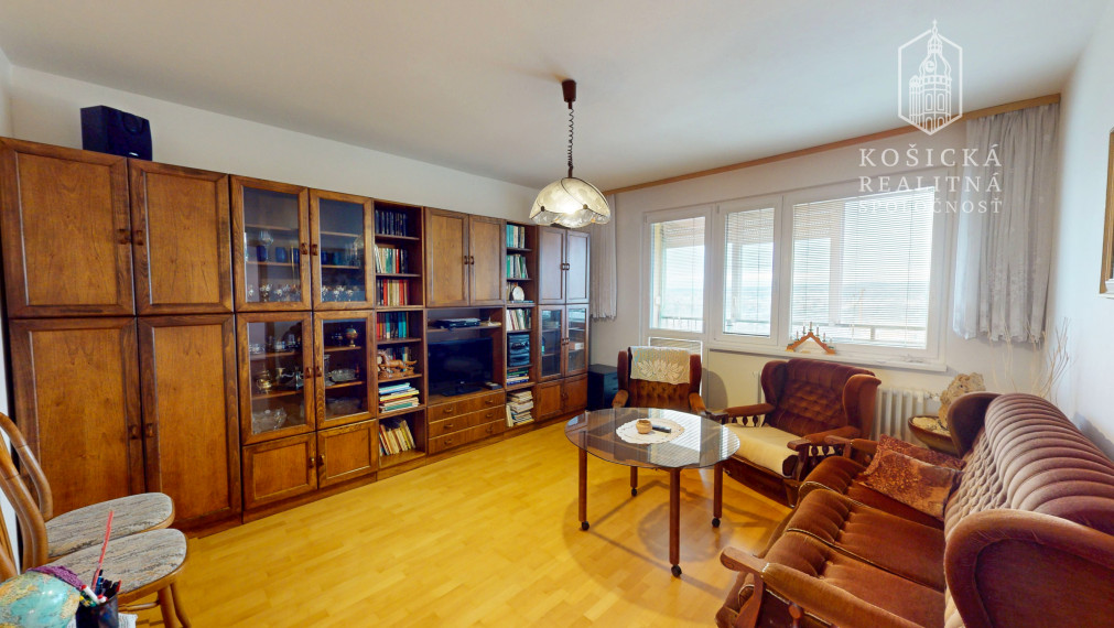 Na Predaj: Priestranný 4-izbový Byt s 2 Loggiami, Budapeštianska, Ťahanovce (Košice)