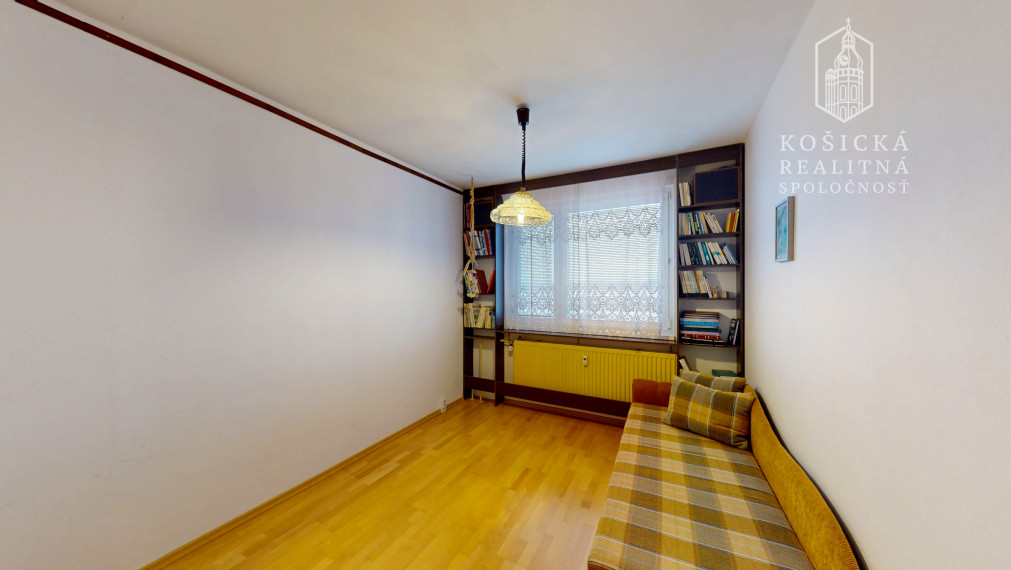 Na Predaj: Priestranný 4-izbový Byt s 2 Loggiami, Budapeštianska, Ťahanovce (Košice)