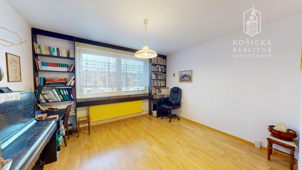 Na Predaj: Priestranný 4-izbový Byt s 2 Loggiami, Budapeštianska, Ťahanovce (Košice)