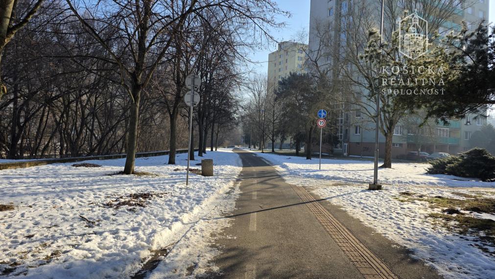 1,5 izbový byt Poludníková Košice Nad jazerom