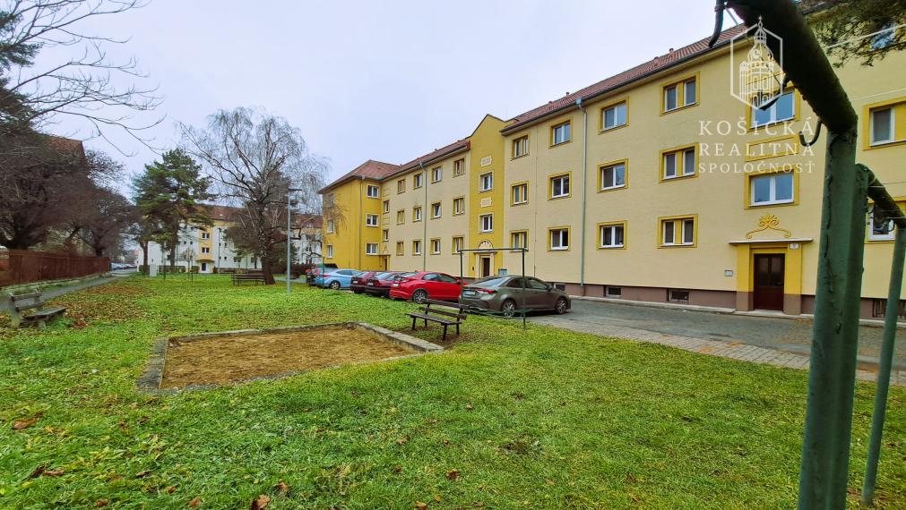 Na predaj 1 izbový tehlový byt Engelsova Prešov