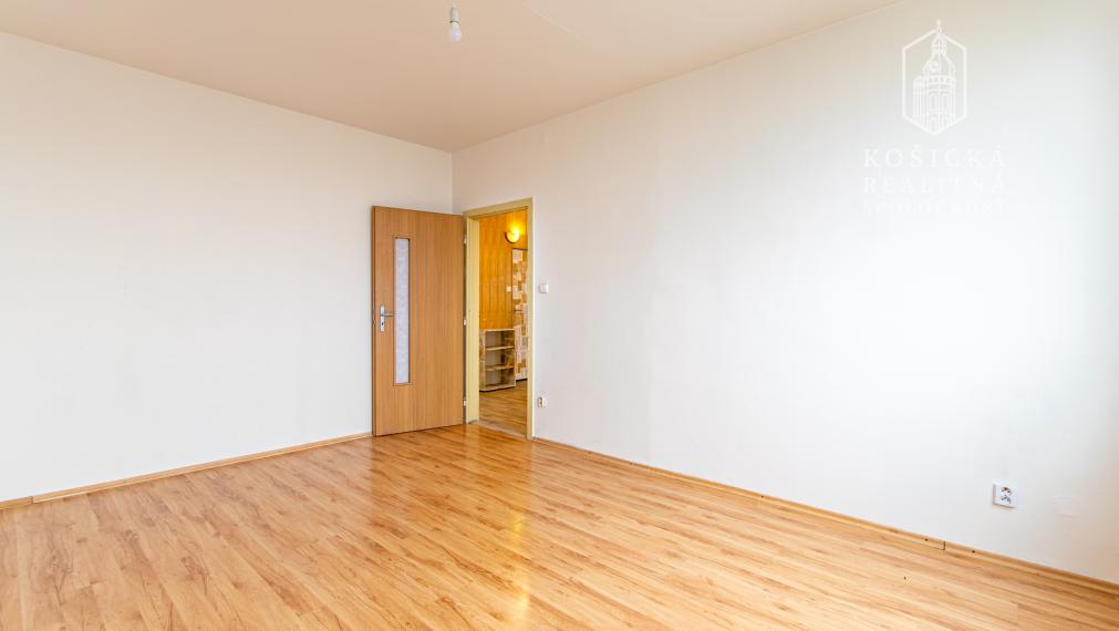 Na predaj 3-izbový byt s loggiou, Košice – Dargovských hrdinov (Furča)