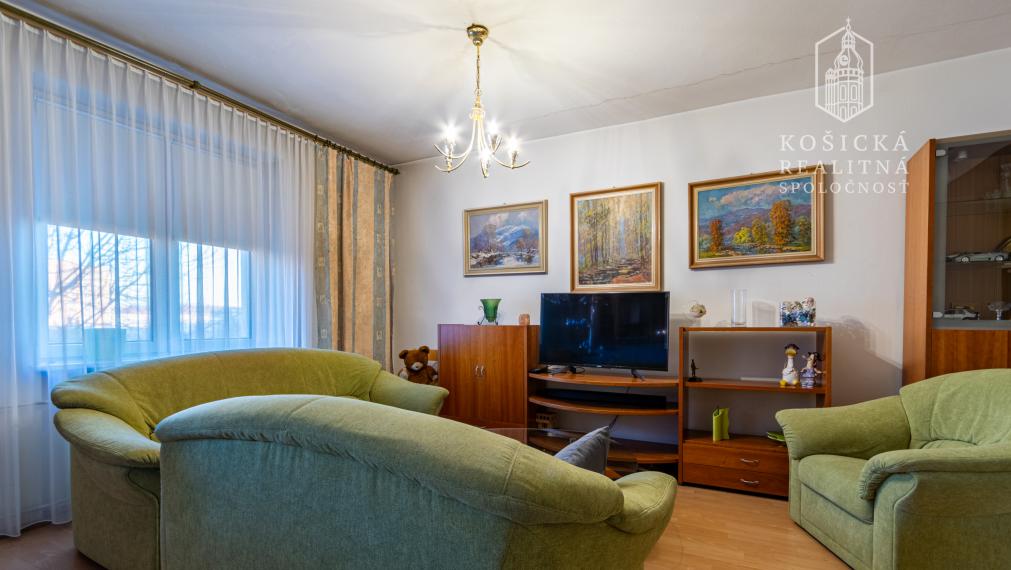 EXKLUZÍVNE | 4-izbový byt s 3 lodžiami | 102 m² | Košice – Staré Mesto