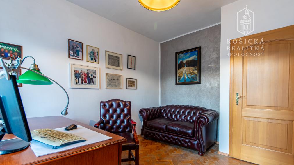 EXKLUZÍVNE | 4-izbový byt s 3 lodžiami | 102 m² | Košice – Staré Mesto