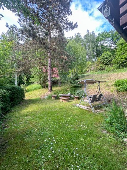 Na predaj útulná rekreačná chata v obľúbenej lokalite Ružín – Zlatník