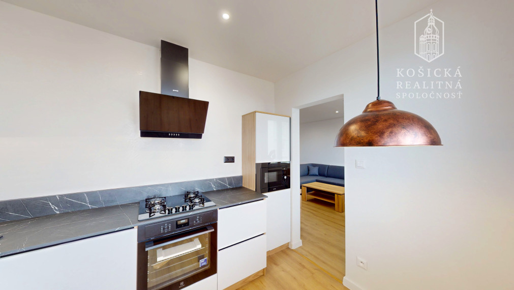 PRENÁJOM – NOVOREKONŠTRUOVANÝ 2-IZBOVÝ BYT, KOŠICE SEVER – HRONCOVÁ ULICA