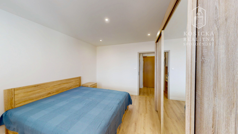 PRENÁJOM – NOVOREKONŠTRUOVANÝ 2-IZBOVÝ BYT, KOŠICE SEVER – HRONCOVÁ ULICA