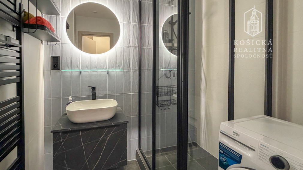 PRENÁJOM – NOVOREKONŠTRUOVANÝ 2-IZBOVÝ BYT, KOŠICE SEVER – HRONCOVÁ ULICA