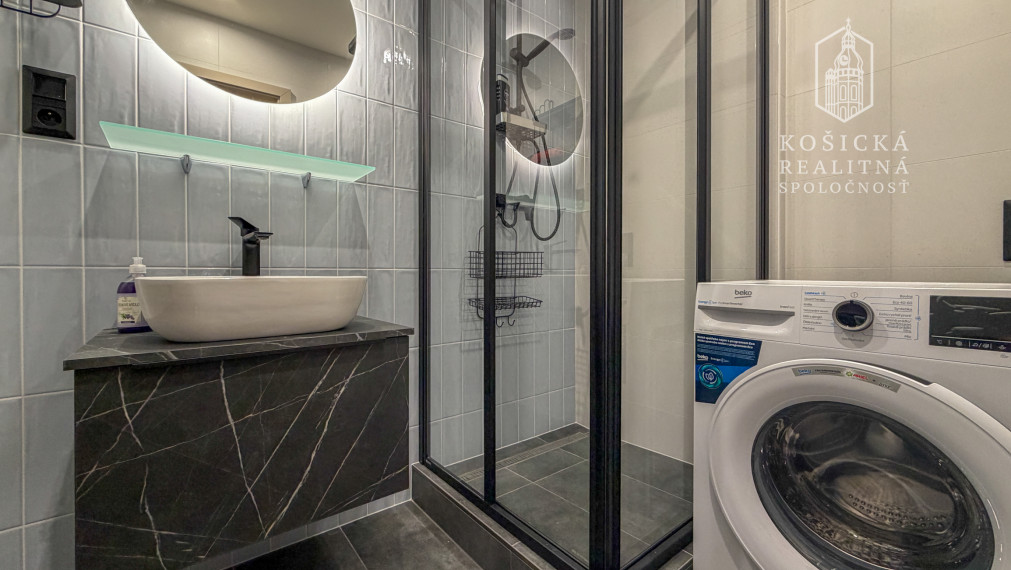 PRENÁJOM – NOVOREKONŠTRUOVANÝ 2-IZBOVÝ BYT, KOŠICE SEVER – HRONCOVÁ ULICA