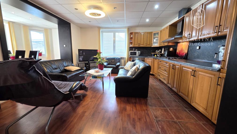 Na predaj Rodinný Dom - Dvorníky Včeláre