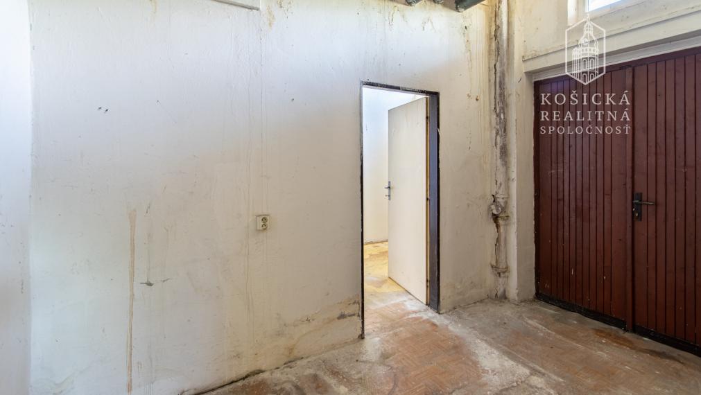 TOP PRÍLEŽITOSŤ NA PODNIKANIE BLÍZKO CENTRA KOŠÍC – JÁNOŠÍKOVA ULICA