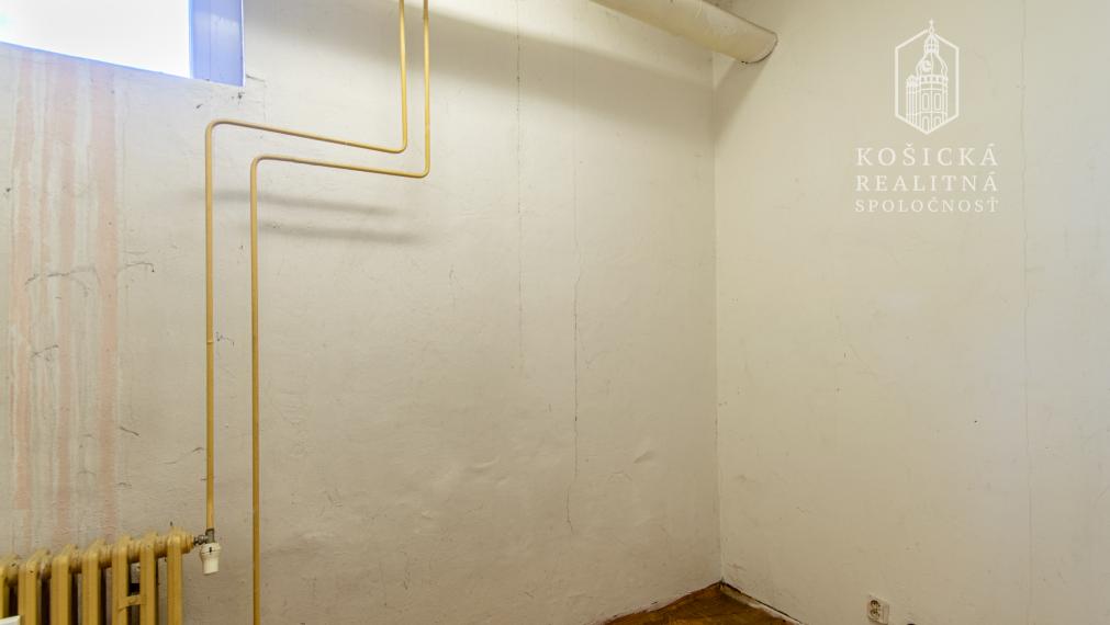 TOP PRÍLEŽITOSŤ NA PODNIKANIE BLÍZKO CENTRA KOŠÍC – JÁNOŠÍKOVA ULICA