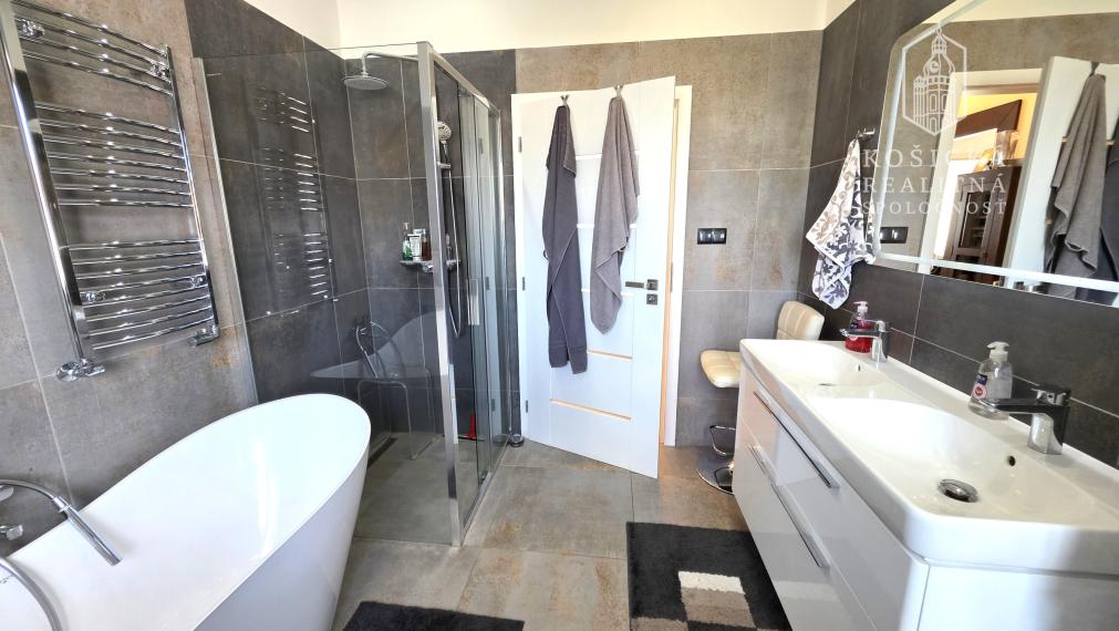 Predaj Rodinný dom -  Slovenská, Košice Sever