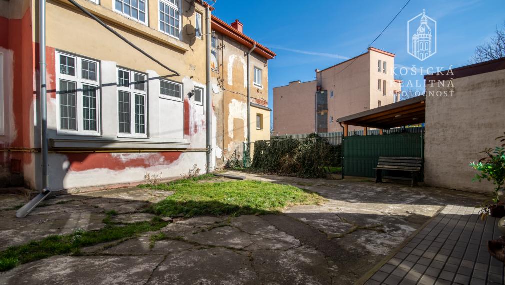 3 izbový tehlový byt Jesenského Košice Staré mesto