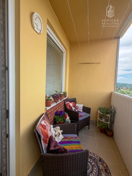 1 izbový byt s loggiou a výhľadom na mesto Titogradská, sídl. KVP